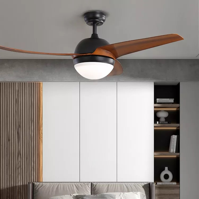 Ventilatore da soffitto a LED DC da 42 pollici per soggiorno dal design moderno con luce